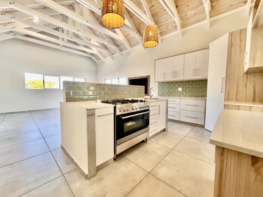 4 Bedroom Property for Sale in Myburgh Park Western Cape